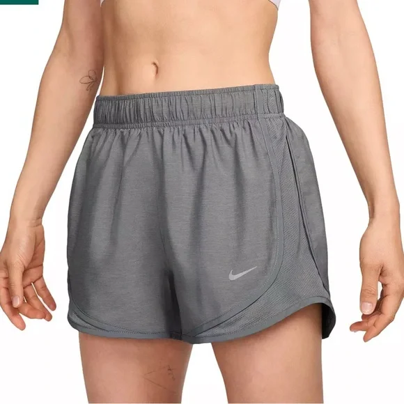 Nike Women’s Mid-Rise Tempo Running Short - Picture 6 of 6